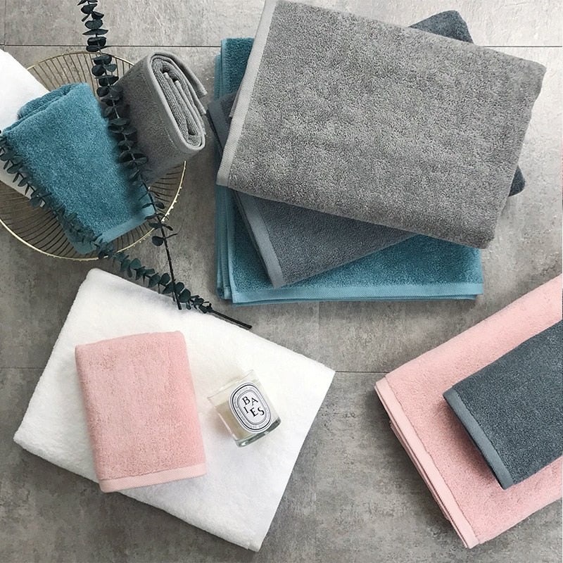 The Essential Cotton Bath Towel Collection