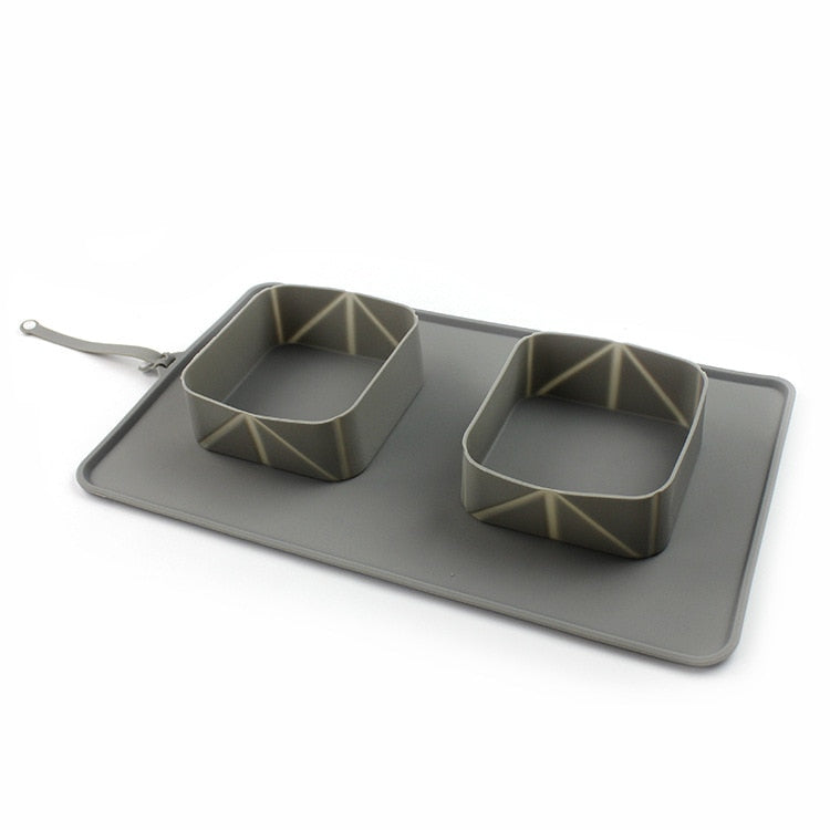 The Outdoor Adventure Pet Food Bowl Set
