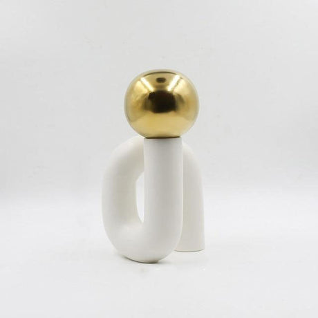 Silas Spiral Statues