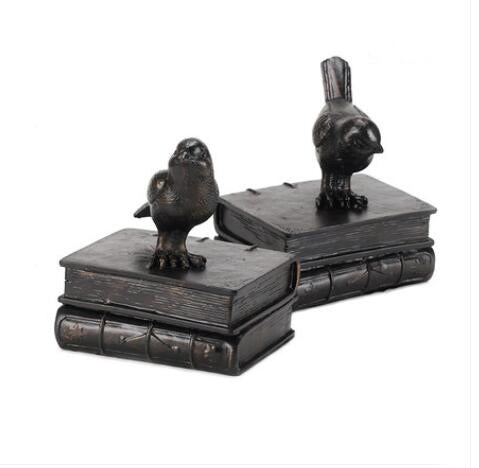 Shelly Swallow Bookends