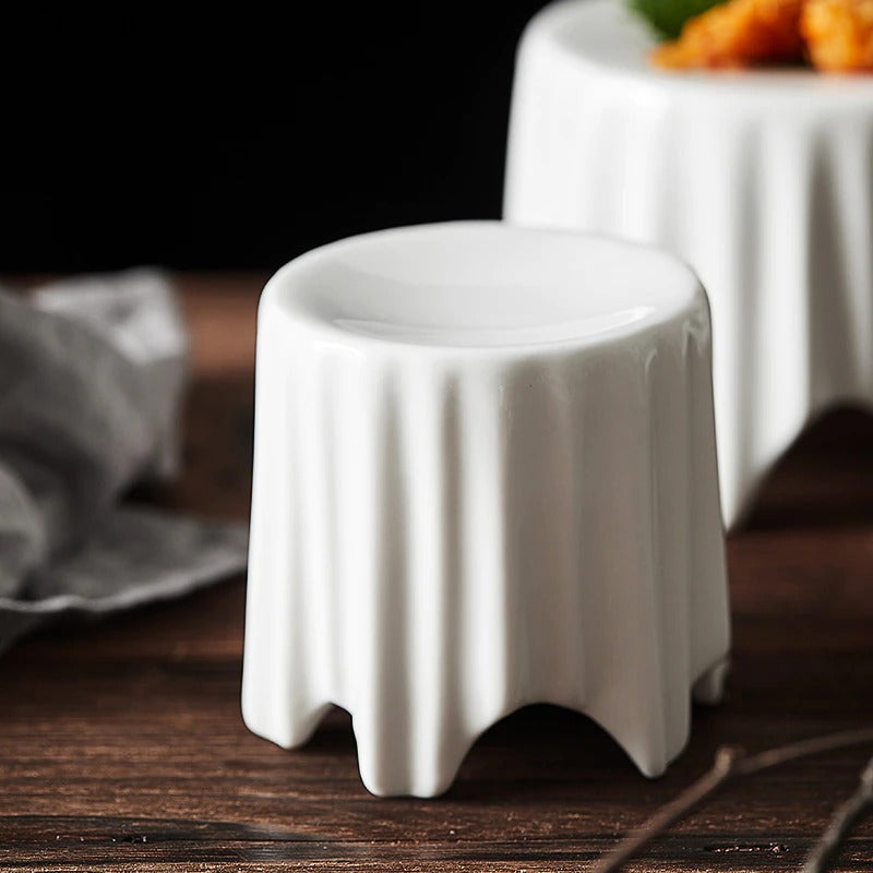 Tilley Tablecloth Pedestal Bowls