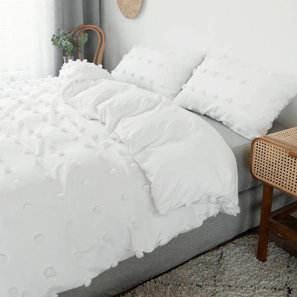 White Pom Pom Bedding Set