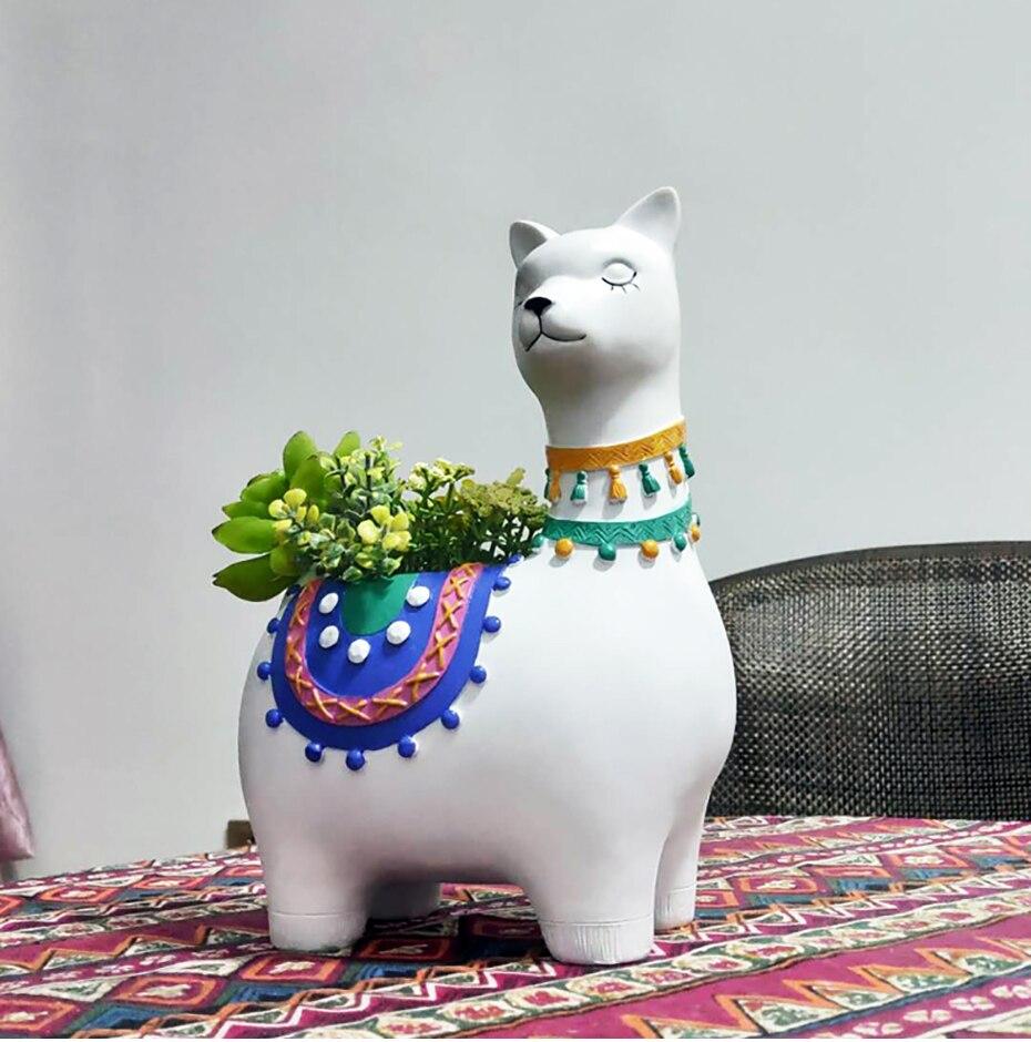 Alpaca Planter Pot