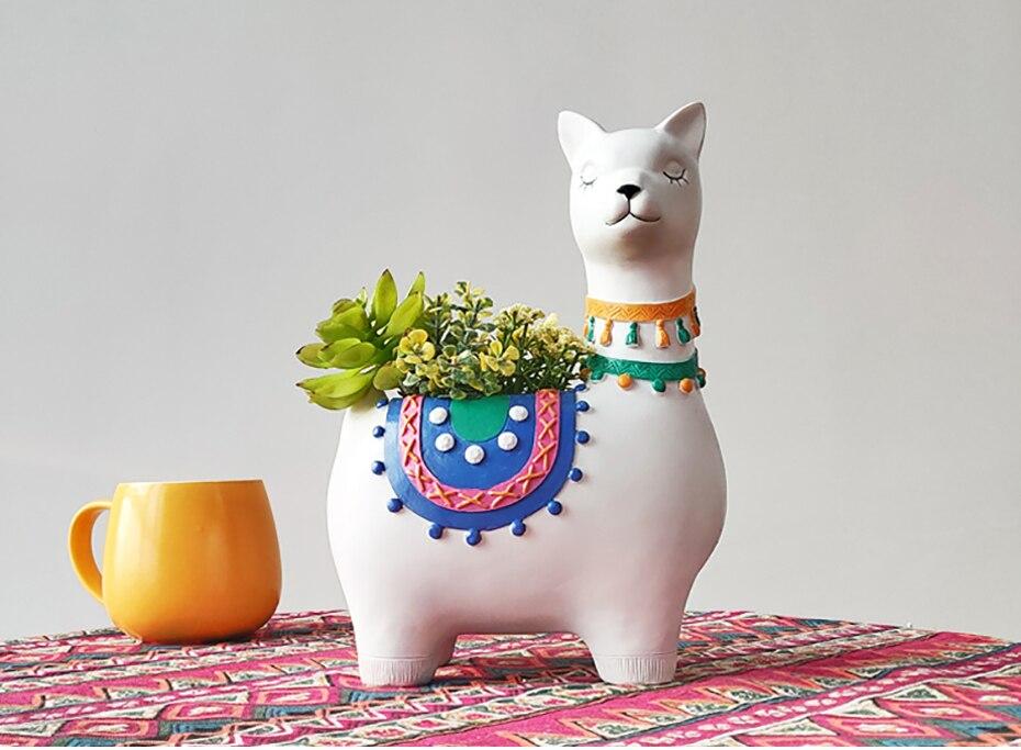 Alpaca Planter Pot