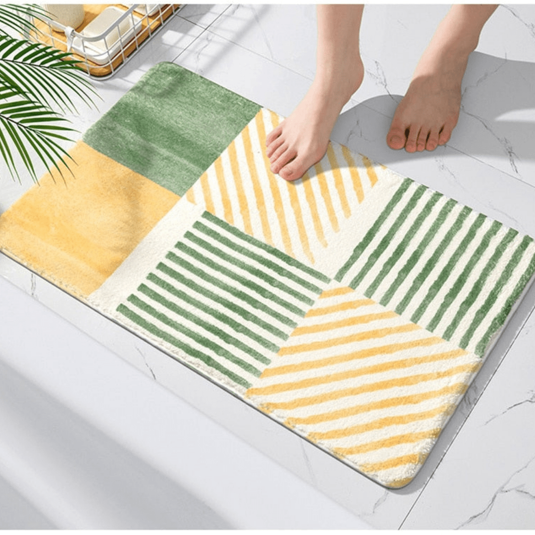 Geometric Striped Bath Mat