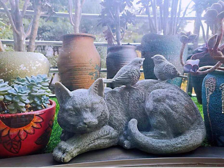 Lazy Cat Garden Decor