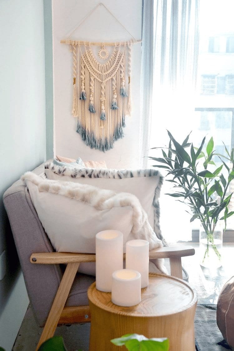 Blue Ends Macrame