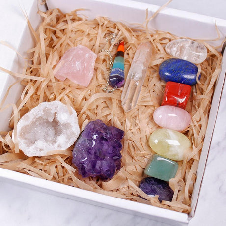 12 Healing Crystals in a Box