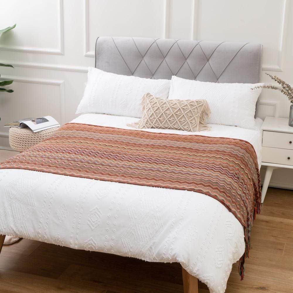 Geometric Pattern Throw Blanket