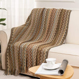 Geometric Pattern Throw Blanket