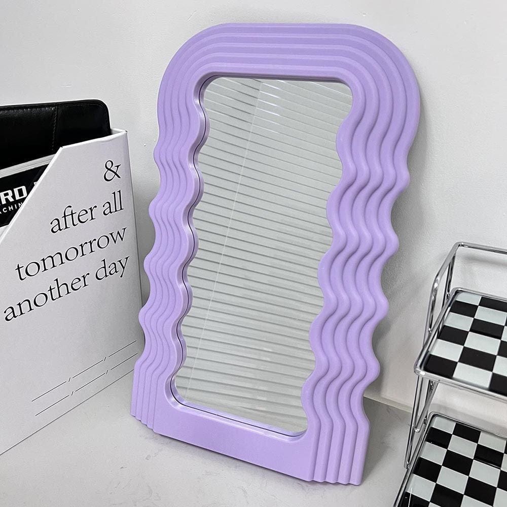 Wavy Mirror
