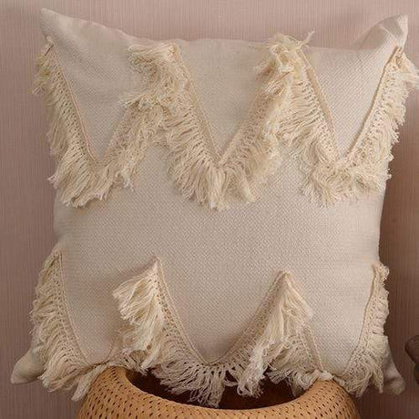 Boho Plush Pillow Cover With Tassels