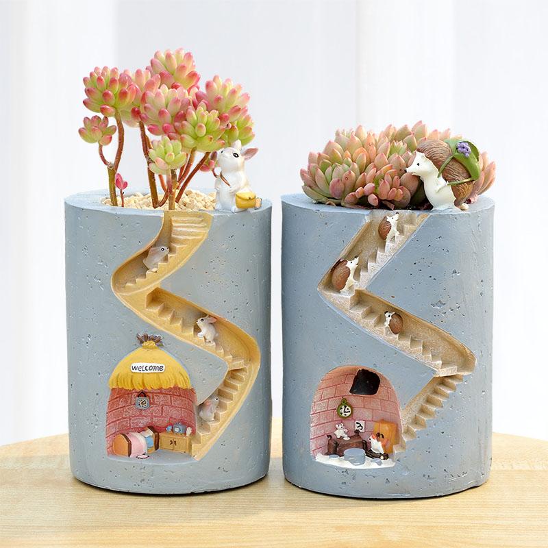 Hedgehog & Rabbit Resin Flower Pot