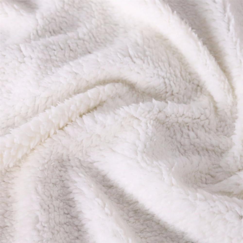 Super Soft Microfiber 'Unicorns Are Real' Blanket